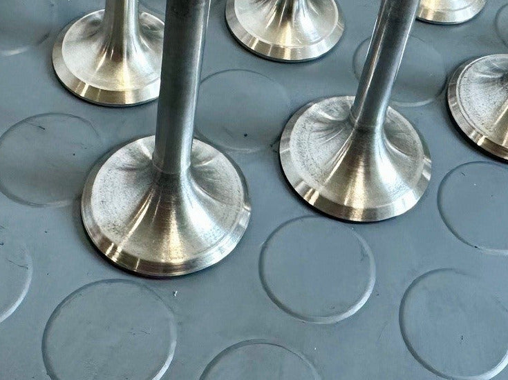 Ventile bearbeiten (schleifen, reinigen, Korrekturwinkel schleifen)